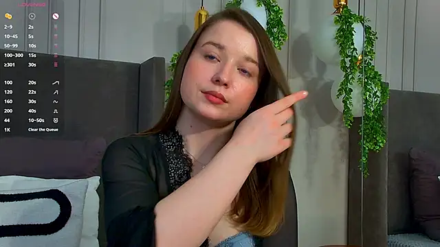 Snapshot of MichelleHaynes chatting on 8, 2, 2025 MichelleHaynes online show from 8, 2, 2025