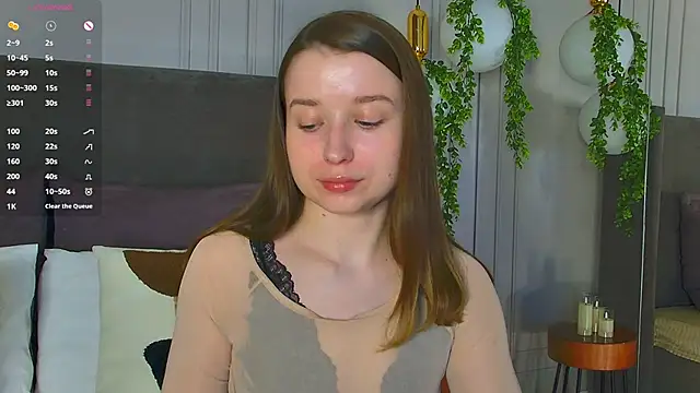 Snapshot of MichelleHaynes chatting on 15, 3, 2025 MichelleHaynes online show from 15, 3, 2025