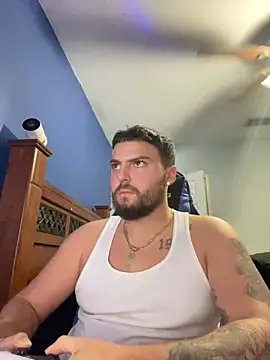 Snapshot of MasterKvn chatting on 4, 1, 2025 MasterKvn online show from 4, 1, 2025