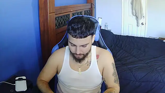 Snapshot of MasterKvn chatting on 12, 3, 2025 MasterKvn online show from 12, 3, 2025