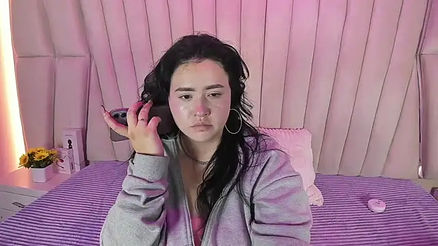 Victoria Rossy online show from 7, 7, 2026