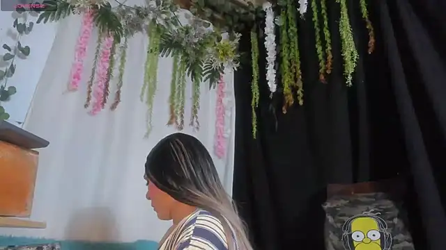 Snapshot of vane63 chatting on 26, 10, 2025 vane63 online show from 26, 10, 2025