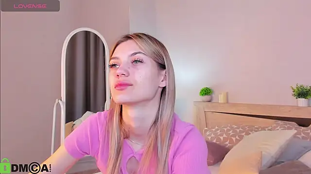 Cherry Price online show from 14, 12, 2025