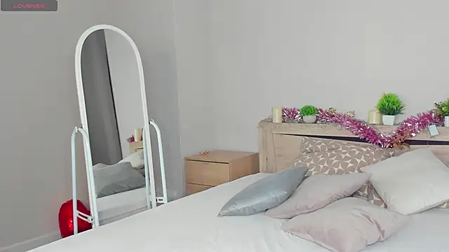 Cherry Price online show from 13, 3, 2026