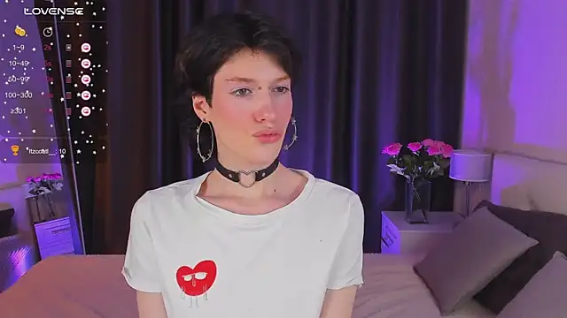 Snapshot of Kolette_Gray chatting on 2, 3, 2025 Kolette Gray online show from 2, 3, 2025