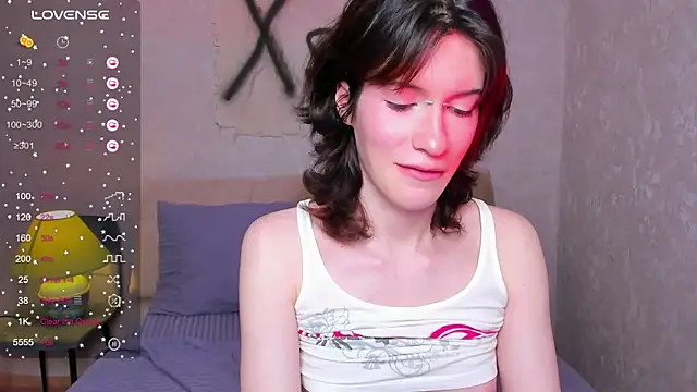 Snapshot of Kolette_Gray chatting on 18, 11, 2025 Kolette Gray online show from 18, 11, 2025