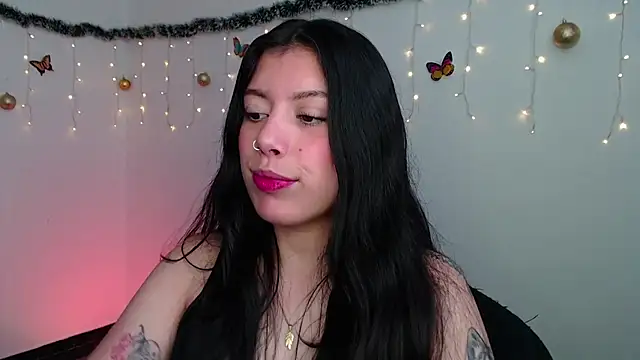 Snapshot of iam_emy chatting on 26, 12, 2024 iam emy online show from 26, 12, 2024