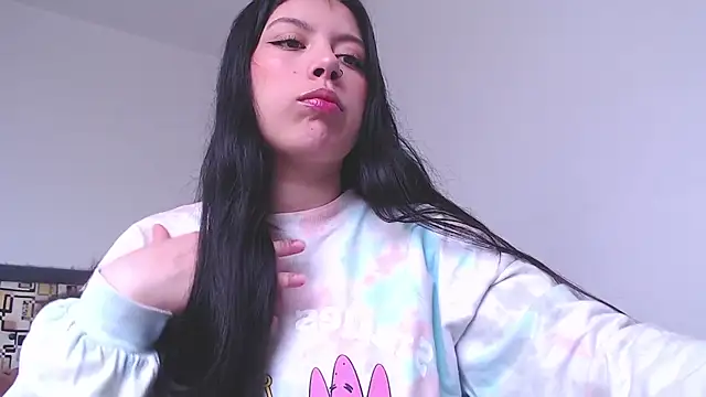 Snapshot of iam_emy chatting on 29, 10, 2025 iam emy online show from 29, 10, 2025