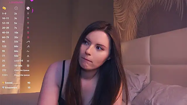 LoraDevon online show from 26, 1, 2025