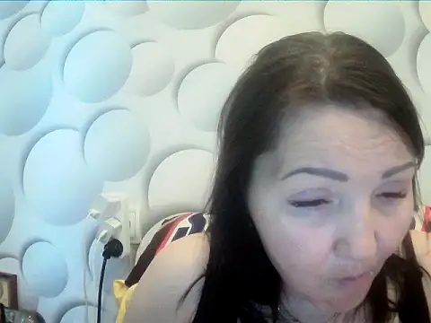 ClaireSunset online show from 2, 5, 2026
