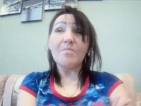ClaireSunset online show from 6, 6, 2026
