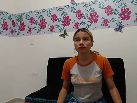Naomi991 online show from 3, 12, 2024