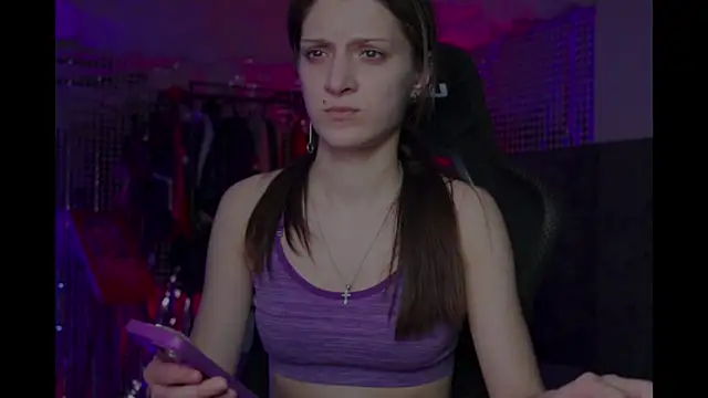 Kathleen Meow online show from 18, 10, 2025