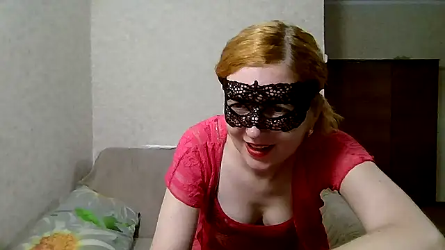 Snapshot of LediLyubava chatting on 2, 1, 2025 LediLyubava online show from 2, 1, 2025