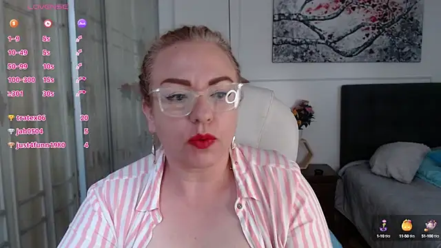 Tania Goddess  online show from 6, 1, 2025