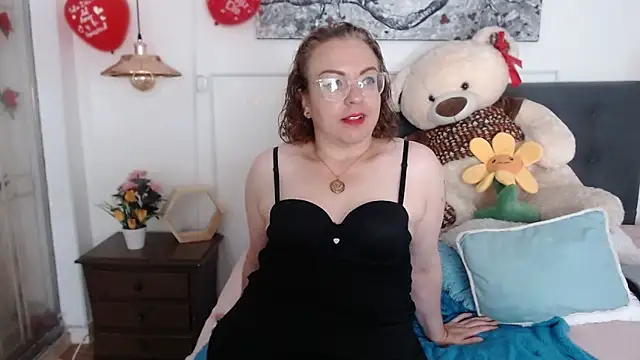 Tania Goddess  online show from 10, 2, 2025
