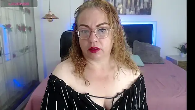 Tania Goddess  online show from 7, 10, 2025