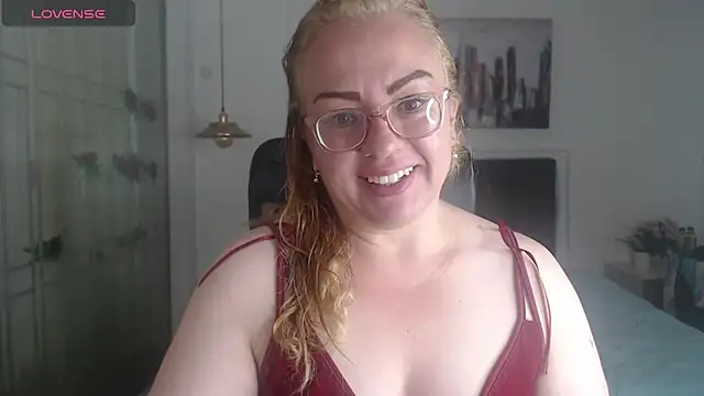Tania Goddess  online show from 24, 10, 2025