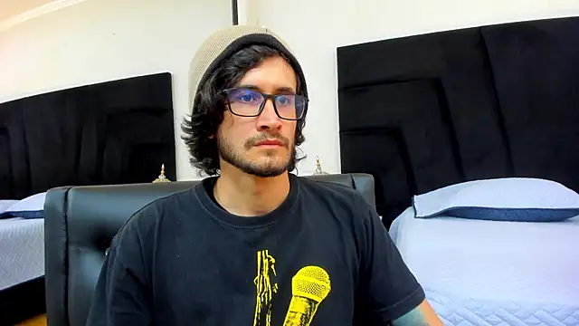 Loggan donnelly online show from 14, 2, 2025