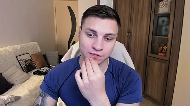 Snapshot of handsome_guy01 chatting on 28, 9, 2025 handsome guy01 online show from 28, 9, 2025