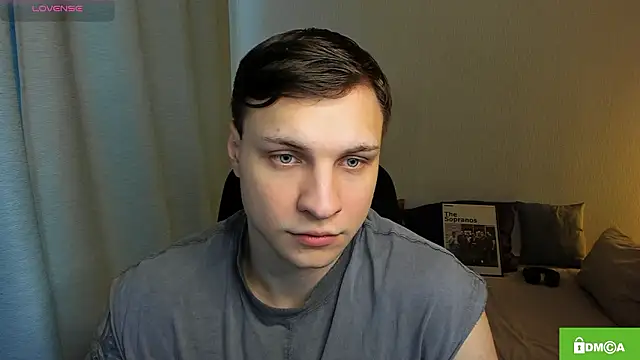 handsome guy01 online show from 22, 2, 2026