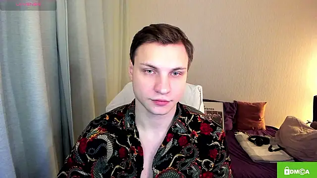 handsome guy01 online show from 13, 3, 2026