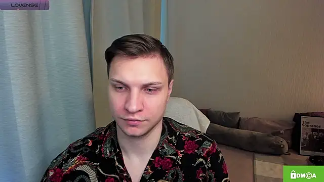 handsome guy01 online show from 14, 6, 2026