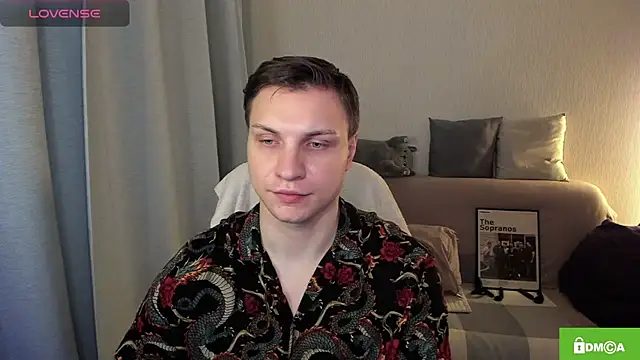 handsome guy01 online show from 22, 6, 2026