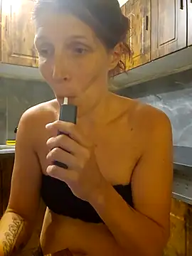 Snapshot of Lenchen_ chatting on 29, 6, 2026 Lenchen online show from 29, 6, 2026