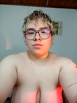 amalia love online show from 21, 12, 2025