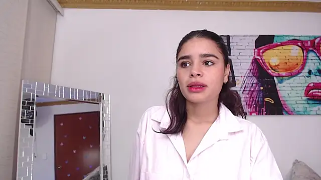Snapshot of lissbrown chatting on 7, 2, 2025 lissbrown online show from 7, 2, 2025