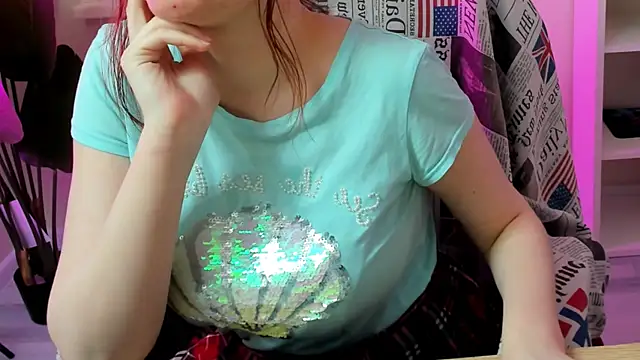 CarolGiggly online show from 13, 5, 2026