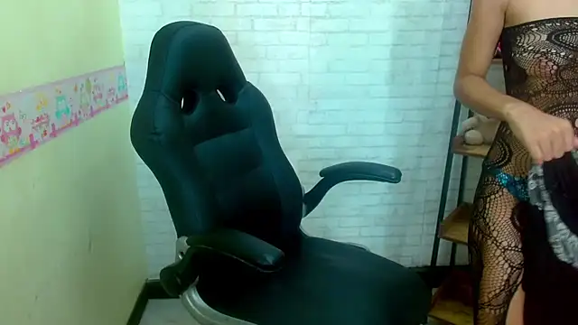 Angelica Sunn online show from 13, 12, 2024