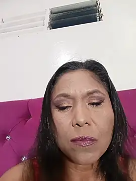 Snapshot of tiffany_Bitch chatting on 22, 5, 2026 tiffany Bitch online show from 22, 5, 2026