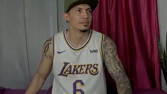 Alex motta online show from 30, 12, 2024