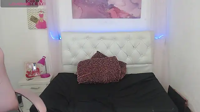 Snapshot of karol_adams_1 chatting on 31, 1, 2025 karol adams 1 online show from 31, 1, 2025