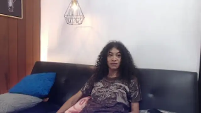 Snapshot of Aurora_ath chatting on 17, 6, 2026 Aurora ath online show from 17, 6, 2026