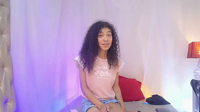Snapshot of Aurora_ath chatting on 1, 7, 2026 Aurora ath online show from 1, 7, 2026