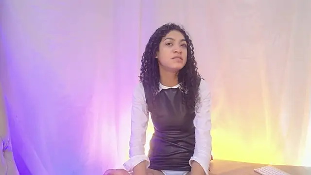 Snapshot of Aurora_ath chatting on 3, 7, 2026 Aurora ath online show from 3, 7, 2026