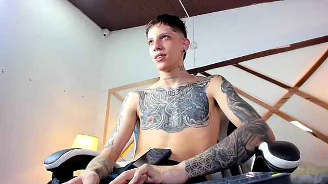 Adam hard  online show from 24, 9, 2025