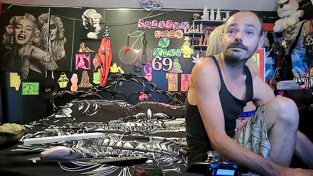 Snapshot of kjs_daddy123 chatting on 2, 6, 2026 kjs daddy123 online show from 2, 6, 2026