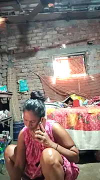 Hotty-dola online show from 6, 3, 2025