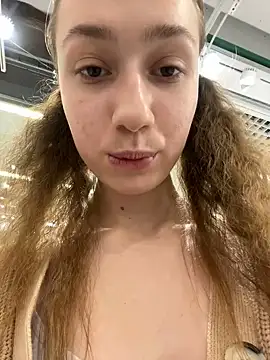 Lia  Love online show from 9, 12, 2024