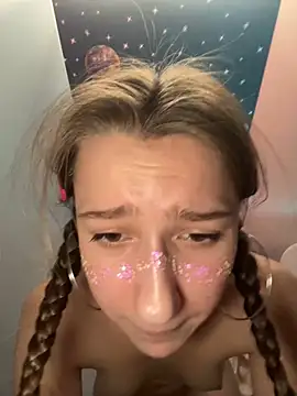 Lia  Love online show from 2, 1, 2025