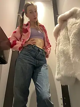 Lia  Love online show from 9, 1, 2025