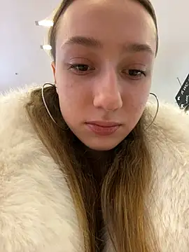 Lia  Love online show from 13, 1, 2025