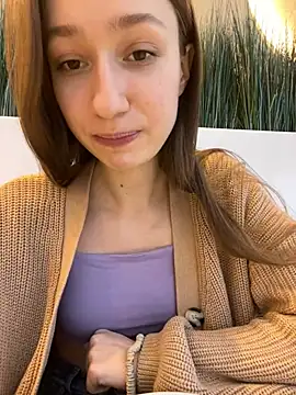 Lia  Love online show from 24, 1, 2025