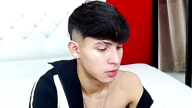 Snapshot of will_star_x chatting on 13, 2, 2025 will star x online show from 13, 2, 2025