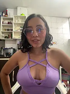 Snapshot of Kay_LustyWife chatting on 16, 1, 2025 Kay LustyWife online show from 16, 1, 2025