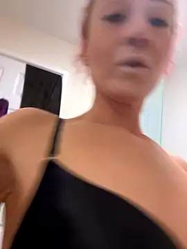 SweetSolez online show from 20, 9, 2025